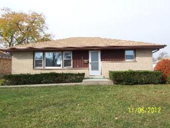  2420 Walnut St, Waukegan, IL photo