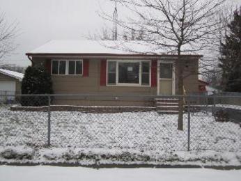  2237 Ottawa Rd, Waukegan, IL photo