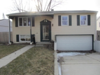  1654 Ardmore Avenue, Glendale Heights, IL photo