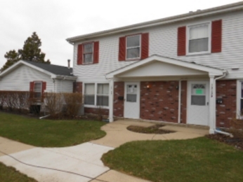  1312 Kingsbury Dr Unit E, Hanover Park, IL photo