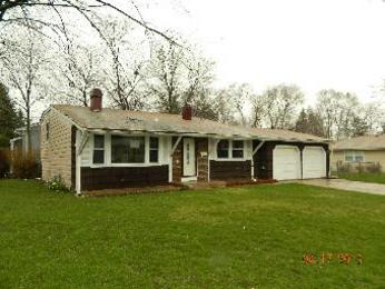  2200 Burr Oak St, Hanover Park, IL photo