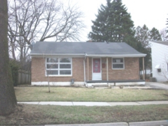  536 N Lewis Ave, Waukegan, IL photo