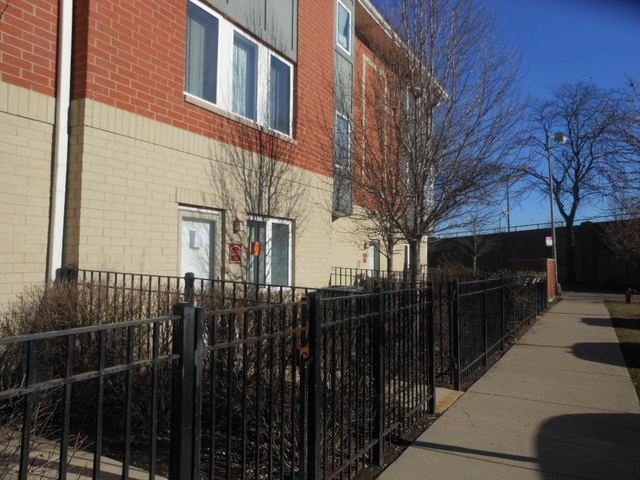  2404 W Bross Ave # A10, Chicago, Illinois  photo