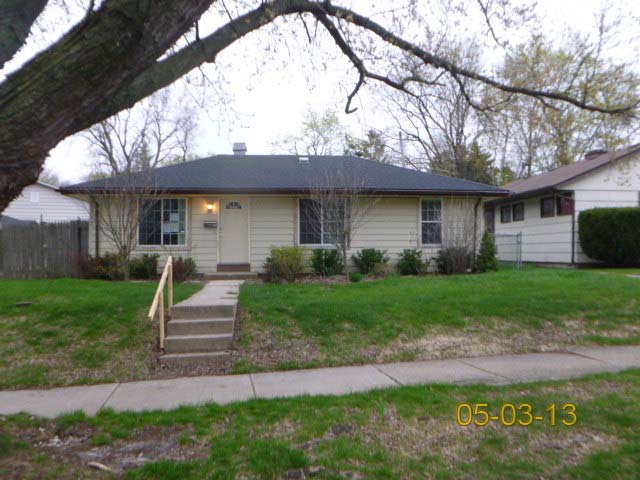  201 Harding Ave, Waukegan, IL photo