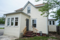  1006 Porter St, Waukegan, Illinois  5421745