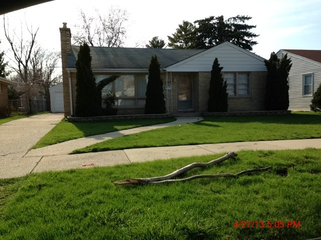  2236 Walnut St, Waukegan, Illinois  photo