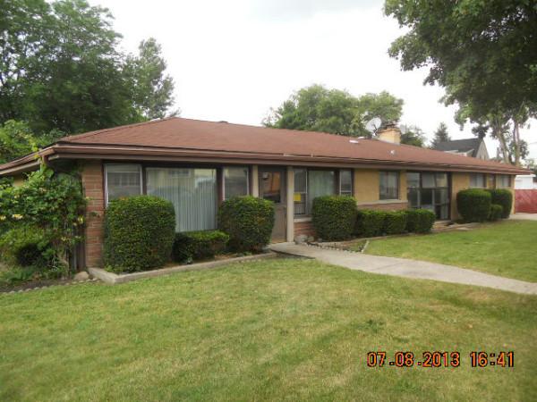  6422 W Forest Preserve Ave, Harwood Heights, Illinois photo