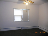  212 N West St Apt, Waukegan, Illinois  6062361