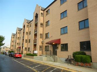  7410 W Lawerence Ave Unit #113, Harwood Heights, IL photo