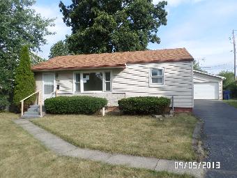  2312 Winnebago Rd, Waukegan, IL photo