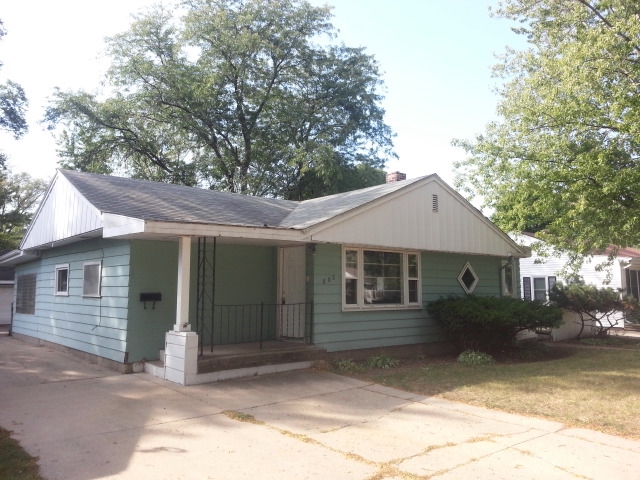  805 Theodore St, Loves Park, IL photo