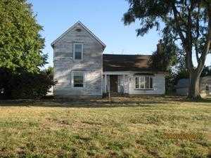  90 East County Road 1400, Atwood, Illinois  photo