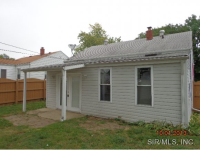  318 S 7th St, Wood River, Illinois  6532877