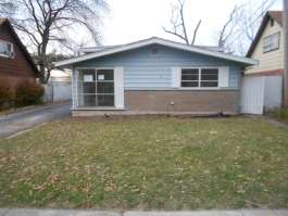  3900 167th Place, Country Club Hill, IL photo