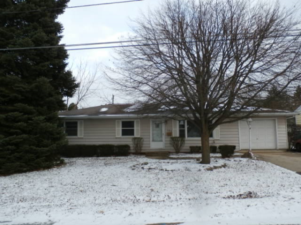  195 S East Ave, South Elgin, IL photo