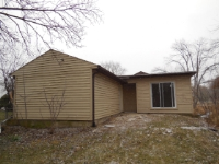  718 S 3rd St, West Dundee, IL 8160977