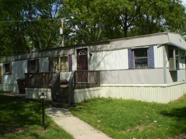  803 Parkview, Bluffton, IN photo