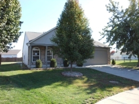  1004 CANARY CRK CT, FRANKLIN, IN photo