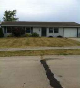  211 Kingswood Dr, Kendallville, IN photo