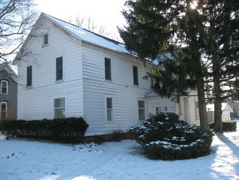  226 W South St, Bluffton, IN photo