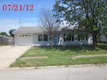  1525 Glenview Dr, Elwood, IN photo