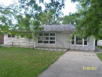  1239 West 37th Place, Hobart, IN photo