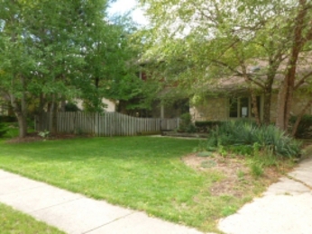  808 Sunblest Blvd, Fishers, IN photo