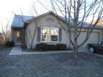  8421 Country Meadow Dr, Indianapolis, IN photo