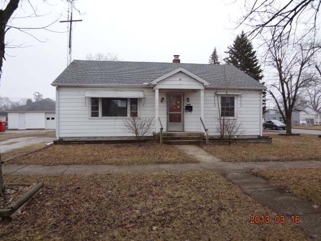  608 S Pearl St, Knox, IN photo