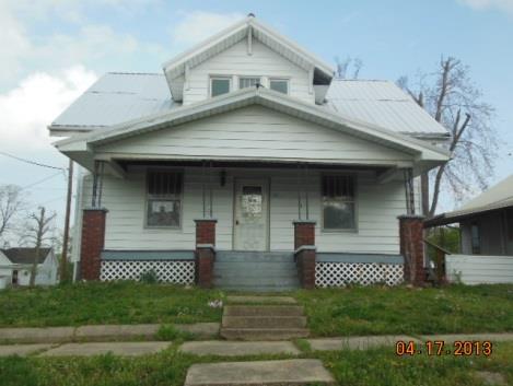  110 N Linclon Ave, Oakland City, IN photo