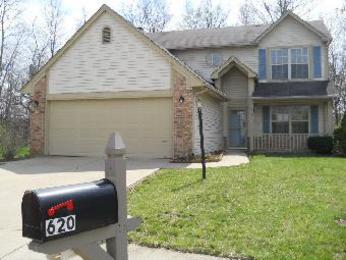  620 Crystal Woods Cir, Indianapolis, IN photo