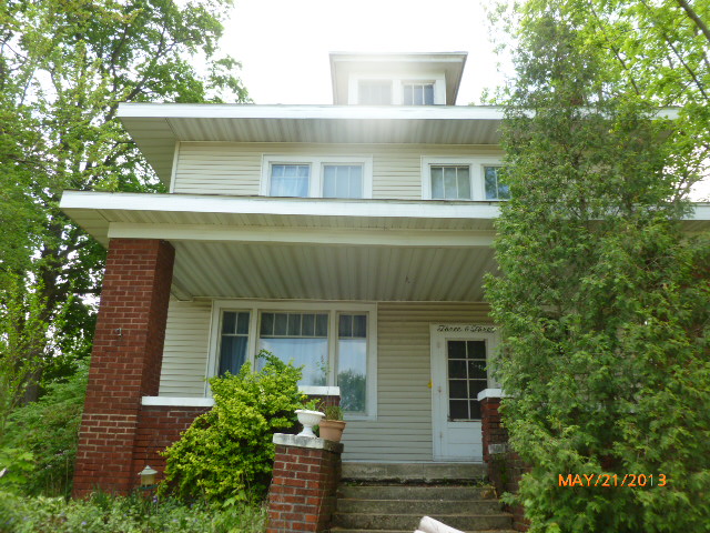  303 Indiana Ave, Chesterton, IN photo