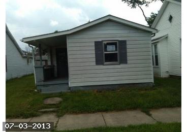  866 S Tompkins St, Shelbyville, IN photo