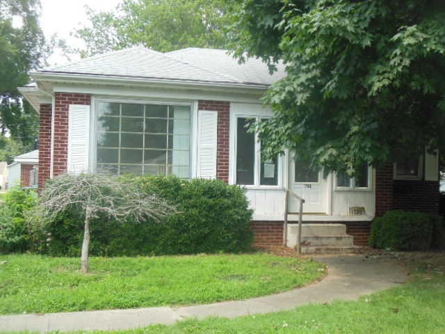  1708 Taylor Ave, Evansville, IN photo