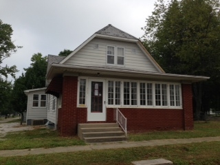  325 W Hickory St, Jasonville, IN photo
