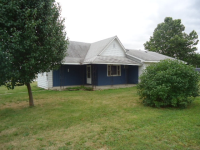 702 S Pearl St, Windfall, IN 46076