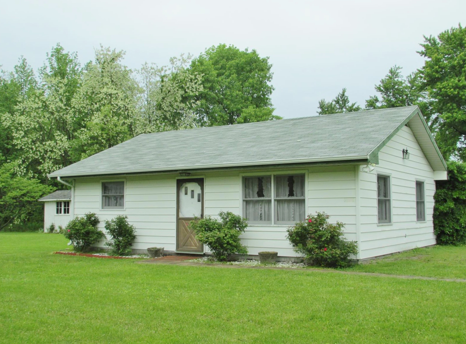  4782 W Foltz Rd, Dupont, IN photo