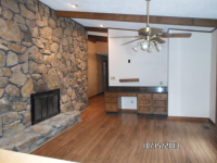  8657 N whispering Woods Place, West Terre Haute, IN 6492692