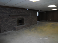  8657 N whispering Woods Place, West Terre Haute, IN 6492696