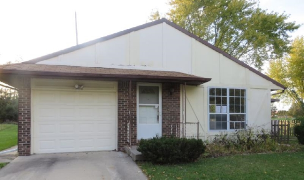  1245 Tower Dr, Logansport, IN photo