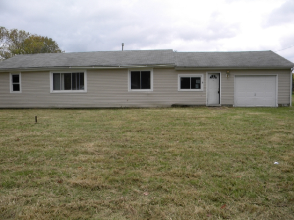  8524 N State Road 101, Sunman, IN photo