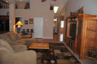  539 Clover Ln, Griffith, IN 8033973