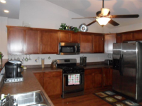  1214 Thistle Dr, Griffith, IN 8034000