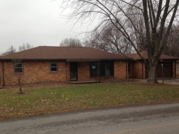  1121 W Tannehill Rd, Taylorsville, IN photo