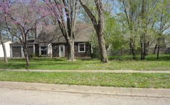  330 Wisconsin St, Lawrence, KS photo