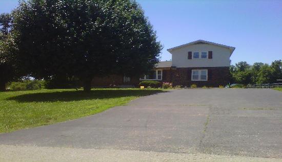  1433 Silent Grove Church Road, Brownsville, KY photo