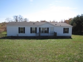  437 LOUIS WADDLE RD, SCIENCE HILL, KY photo