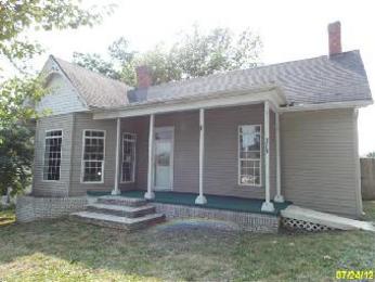  319 N Winter St, Midway, KY photo