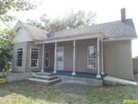 319 N Winter St, Midway, KY 40347