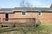  352 Tower Dr, Shelbyville, KY 4477514